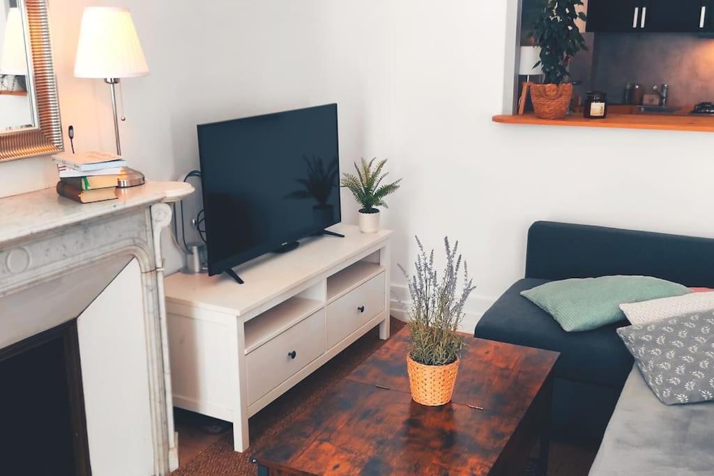 Grand Appartement Cosy Lumineux Saint-Maximin Exterior foto